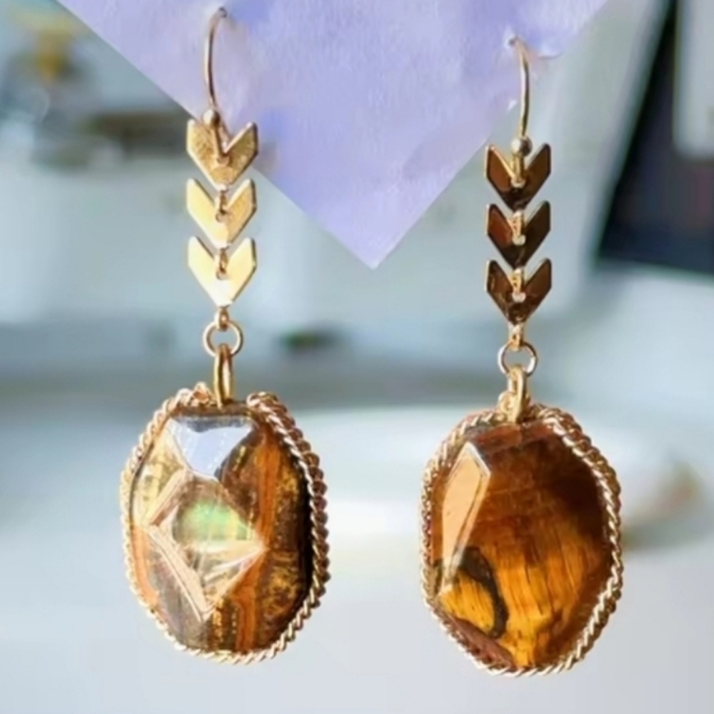 Gold Natural Tiger Eye Earrings 14k Gold- Plated Arrow Geometric Drop | NWOT